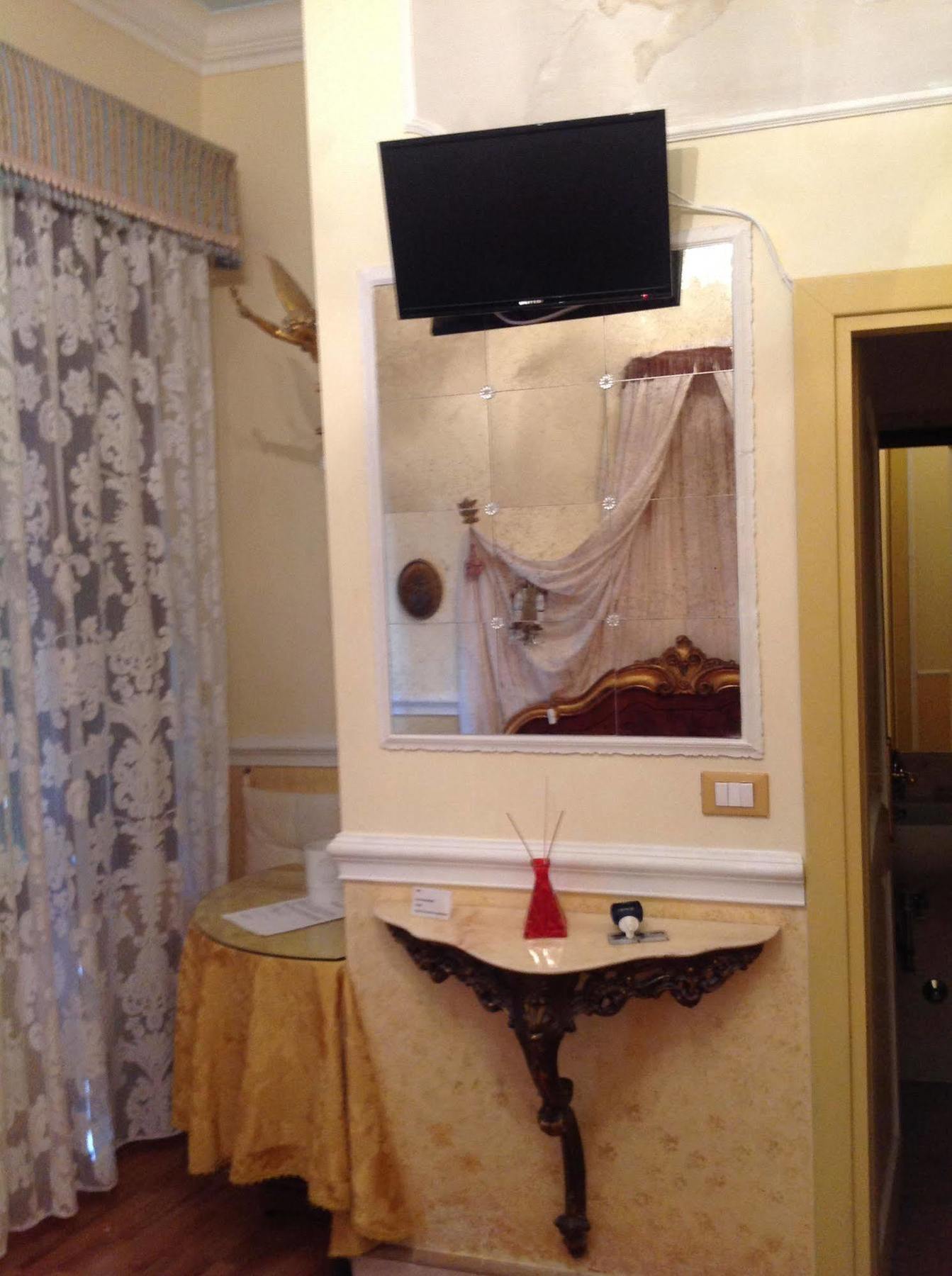 Casa Alla Fenice Venesia Bagian luar foto